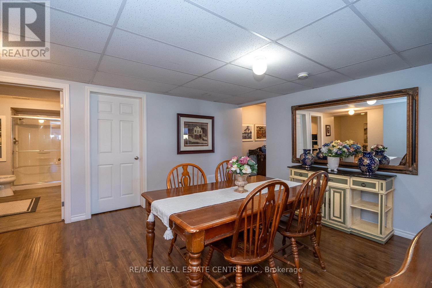 405 Minnie Street, North Huron, Ontario  N0G 2W0 - Photo 36 - X12115412