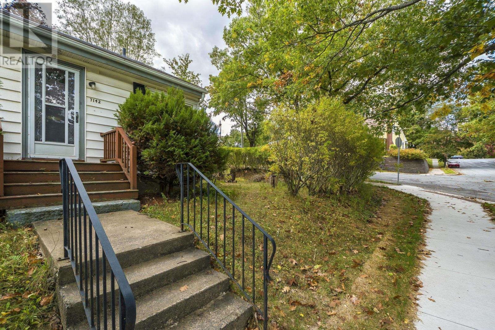 7142 Abbott Drive, Halifax, Nova Scotia  B3L 2L7 - Photo 32 - 202525478