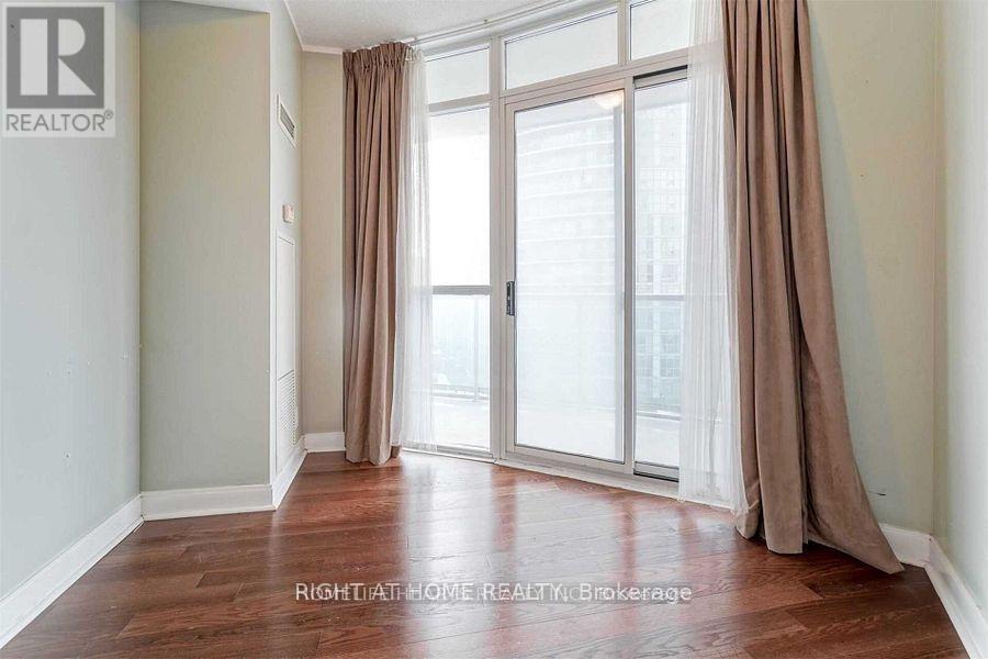 706 - 80 Absolute Avenue, Mississauga, Ontario  L4Z 0A5 - Photo 12 - W12456452