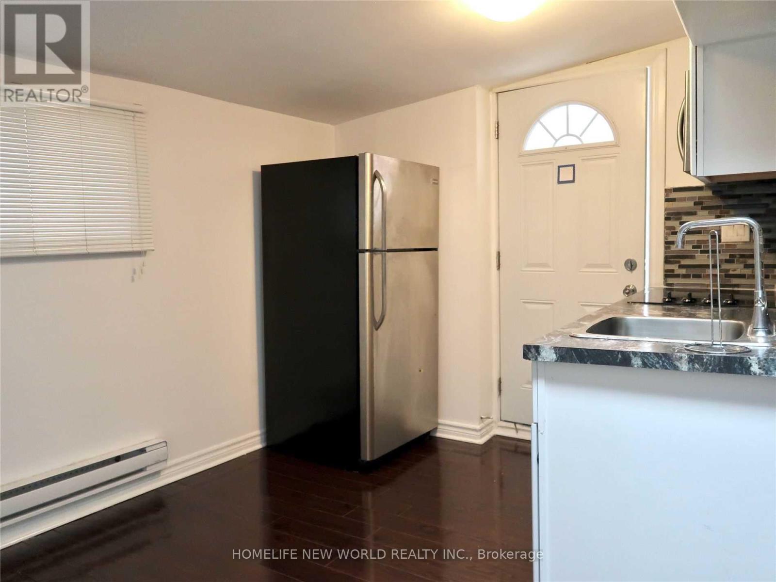 202 - 1514 Davenport Road, Toronto, Ontario  M6H 2H8 - Photo 5 - W12456463
