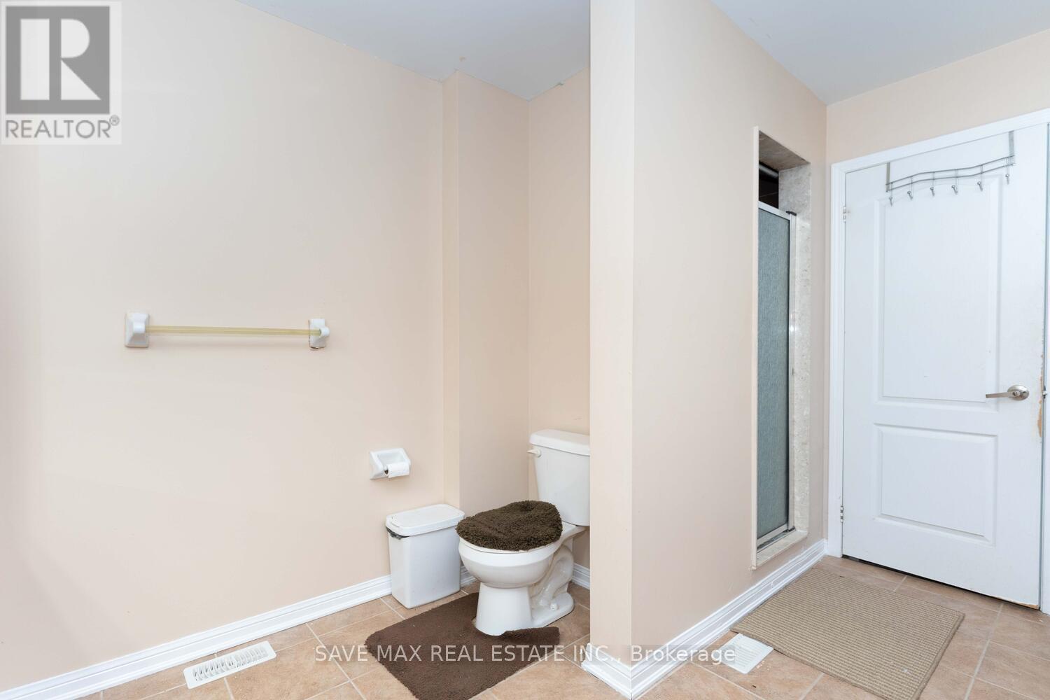 4 Donomore Drive, Brampton, Ontario  L7A 0S8 - Photo 20 - W12456465