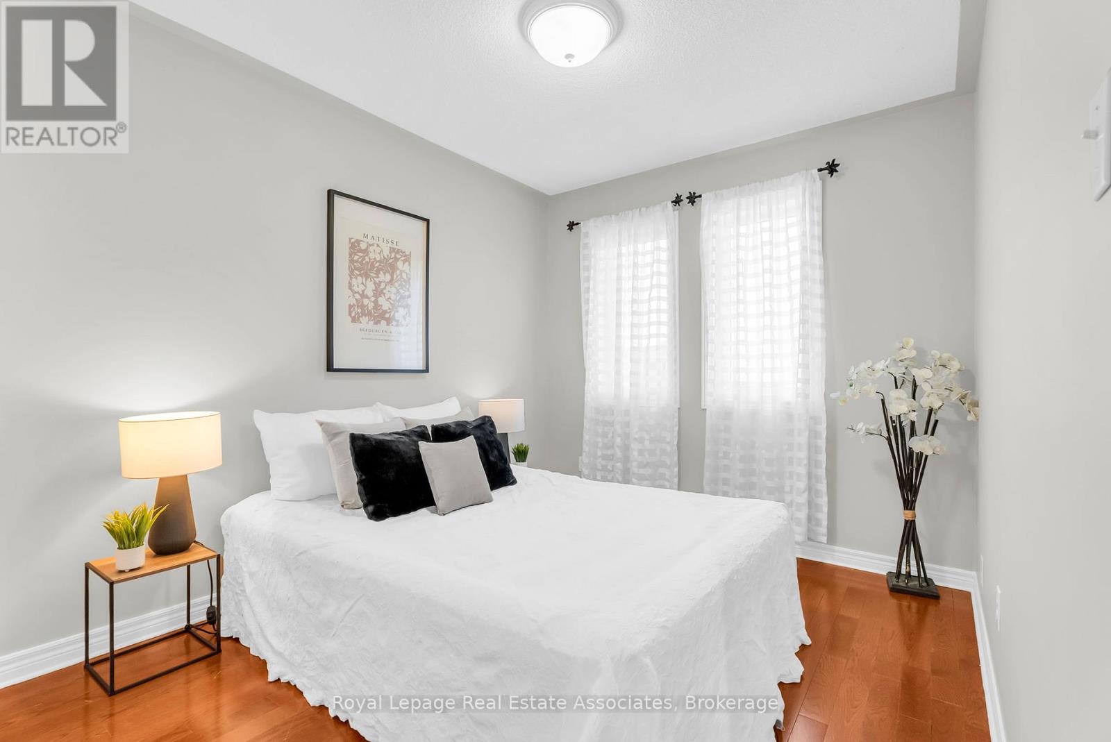 548 Leatherleaf Drive, Mississauga, Ontario  L4Z 3Y5 - Photo 15 - W12456490