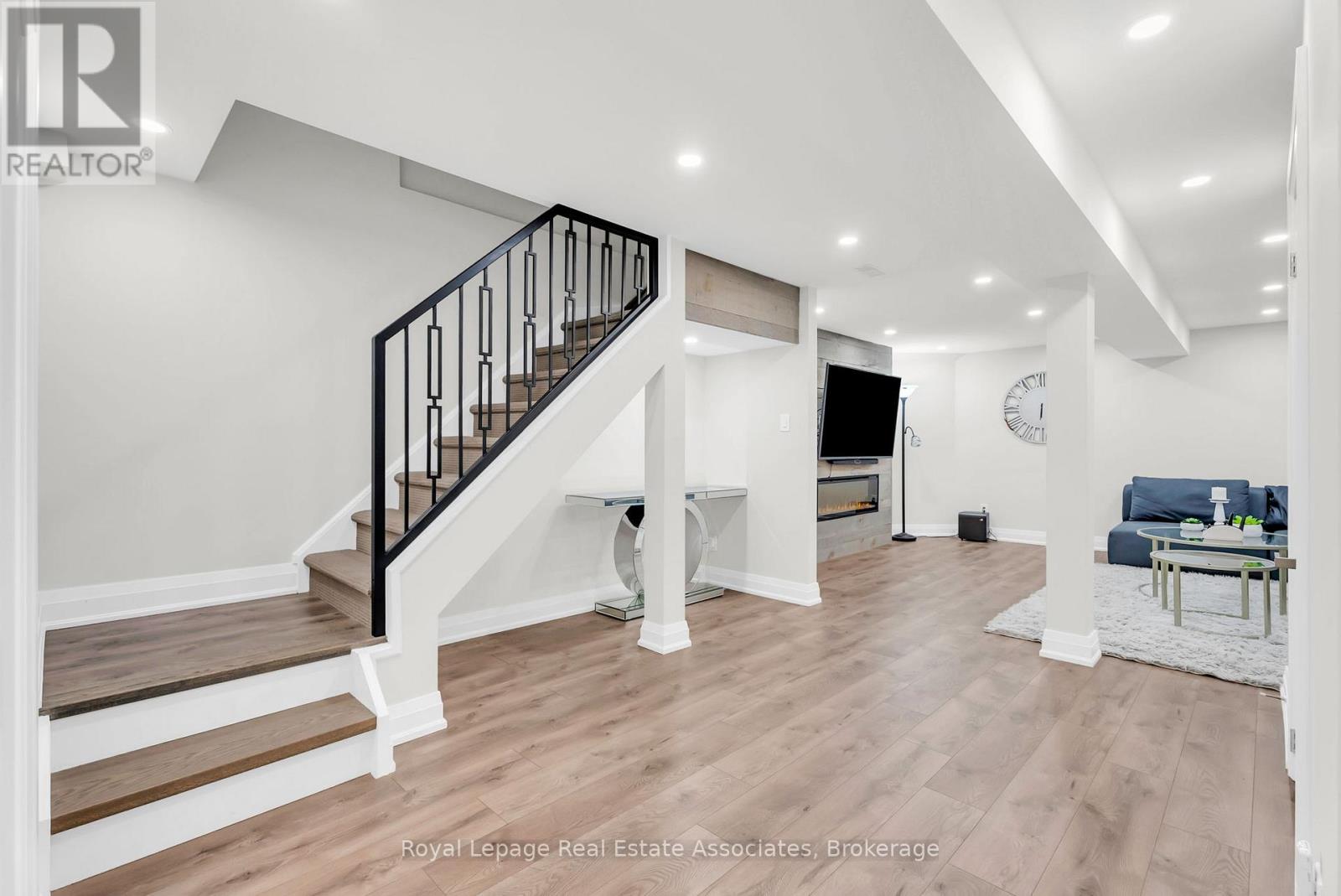 548 Leatherleaf Drive, Mississauga, Ontario  L4Z 3Y5 - Photo 18 - W12456490