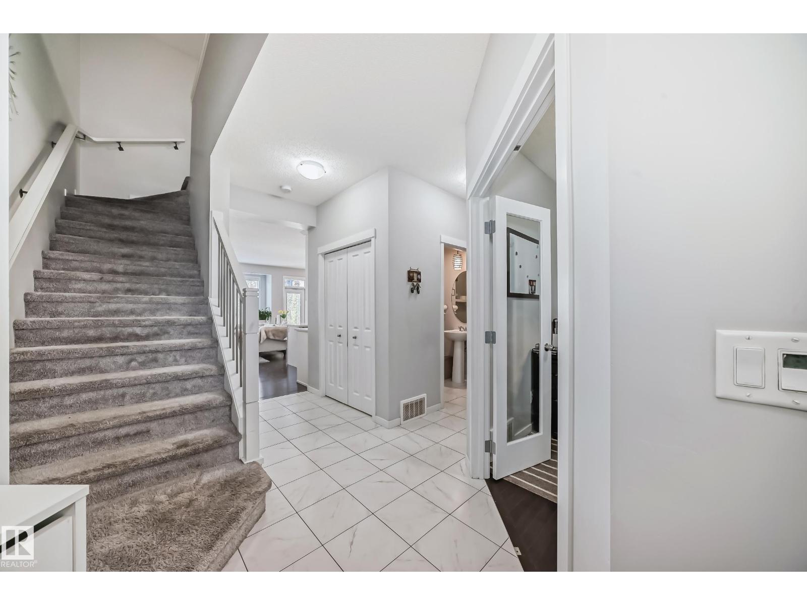 17112 64 St Nw, Edmonton, Alberta  T5Y 3P9 - Photo 4 - E4461660