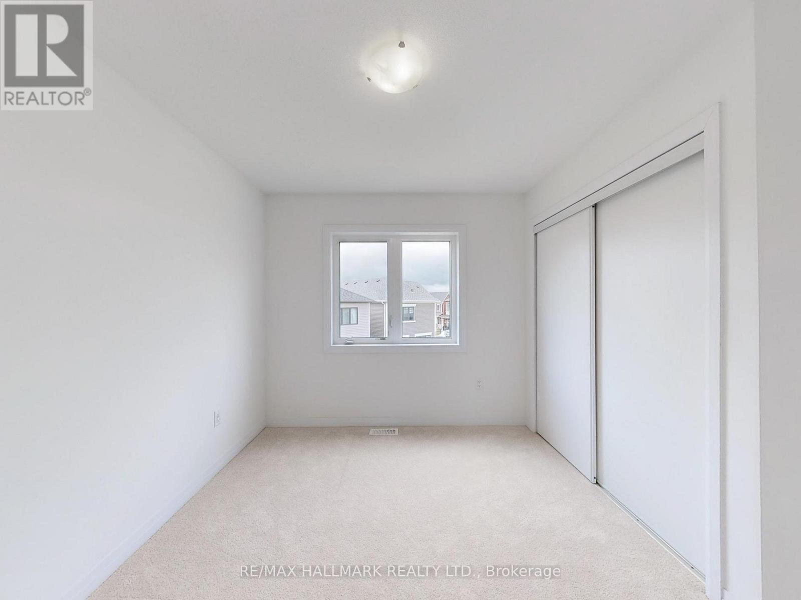 40 Velvet Way, Thorold, Ontario  L2V 0P3 - Photo 20 - X12456489