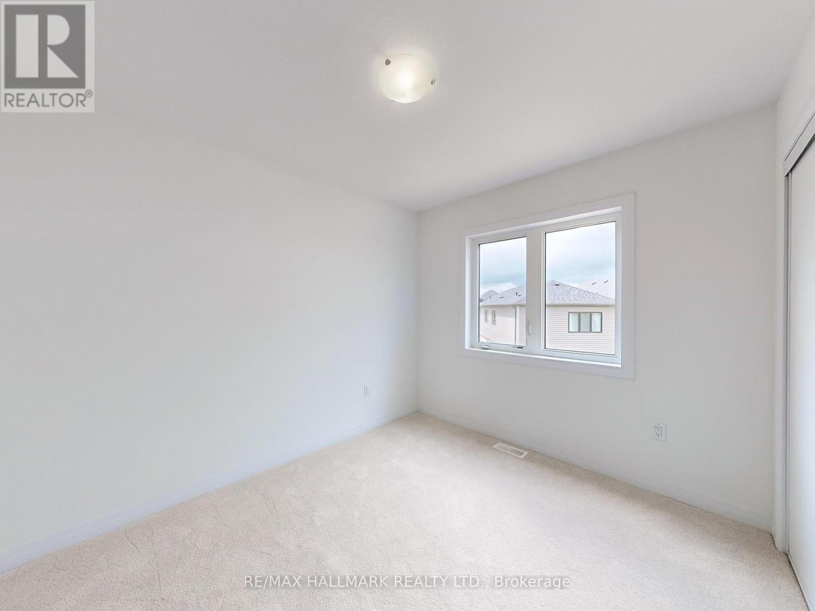 40 Velvet Way, Thorold, Ontario  L2V 0P3 - Photo 21 - X12456489