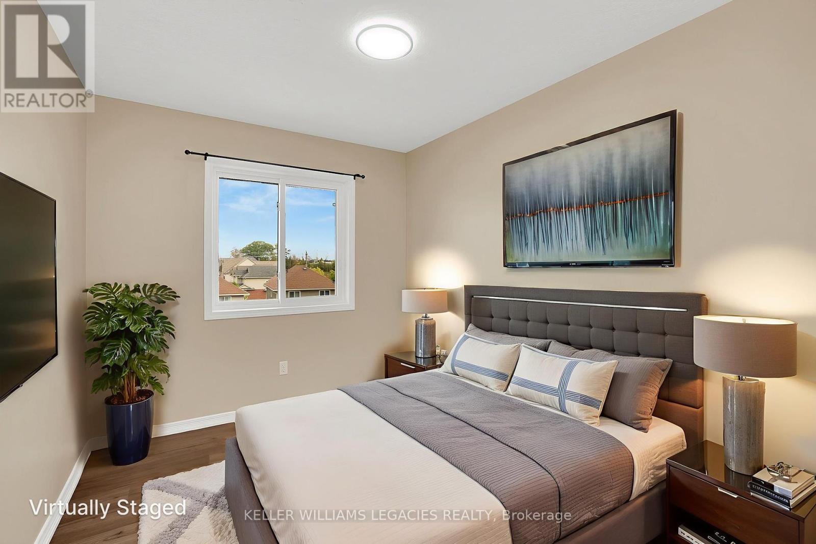 933 Zeller Crescent, Kitchener, Ontario  N2A 0C7 - Photo 9 - X12456493