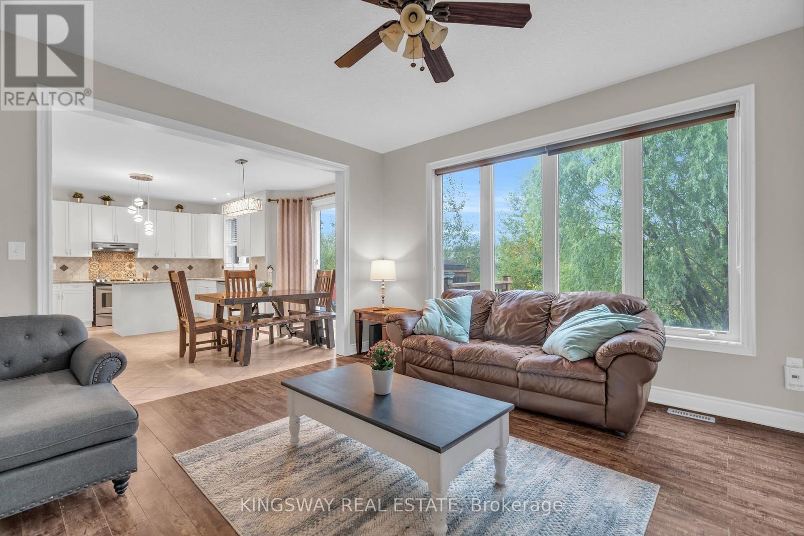 75 Chase Crescent, Cambridge, Ontario  N3C 0B3 - Photo 13 - X12456495