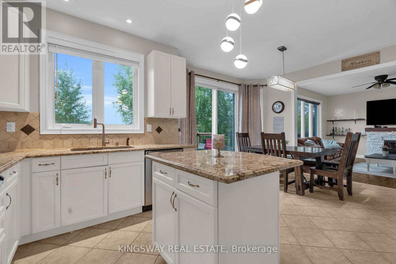 75 Chase Crescent, Cambridge, Ontario  N3C 0B3 - Photo 17 - X12456495