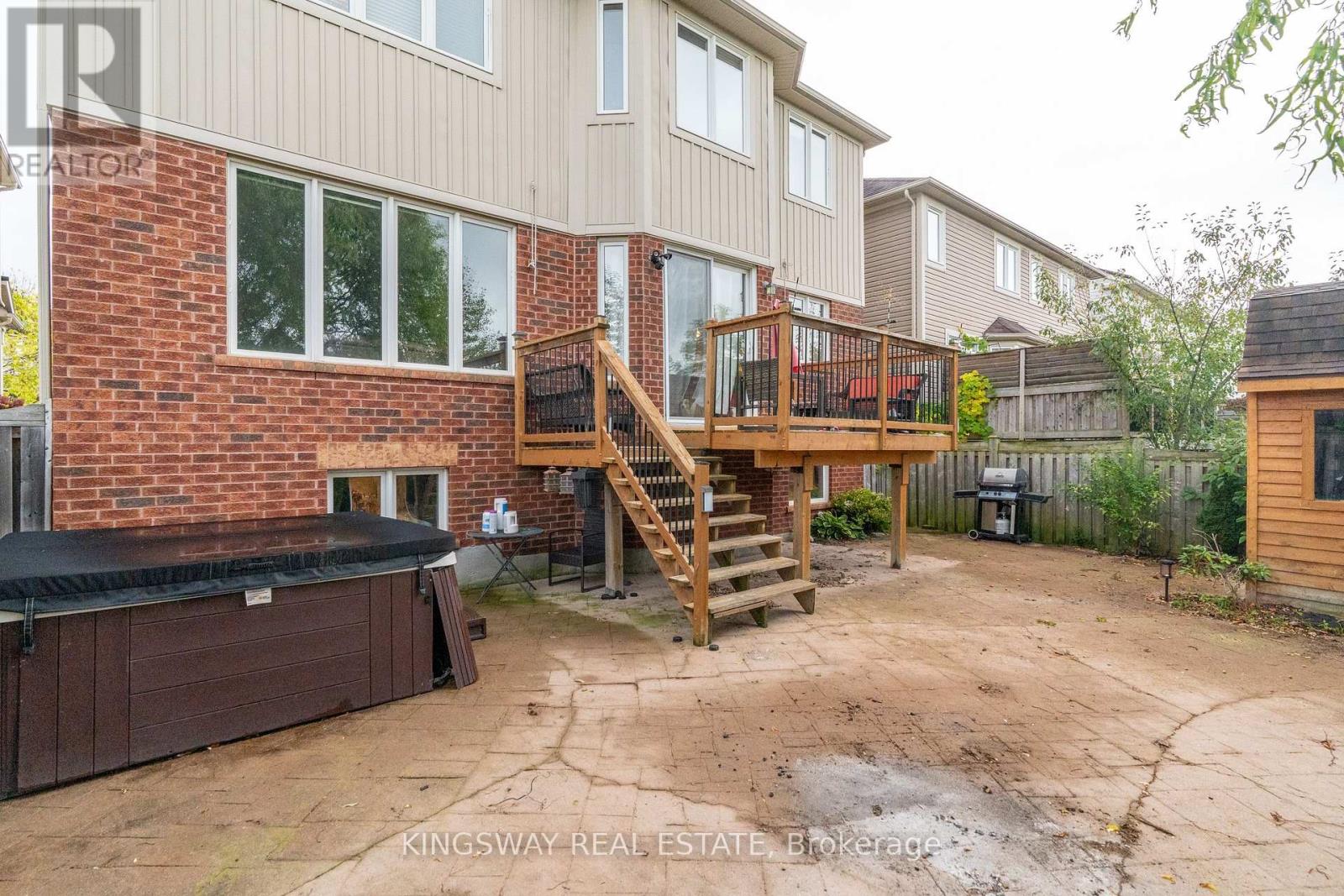 75 Chase Crescent, Cambridge, Ontario  N3C 0B3 - Photo 45 - X12456495