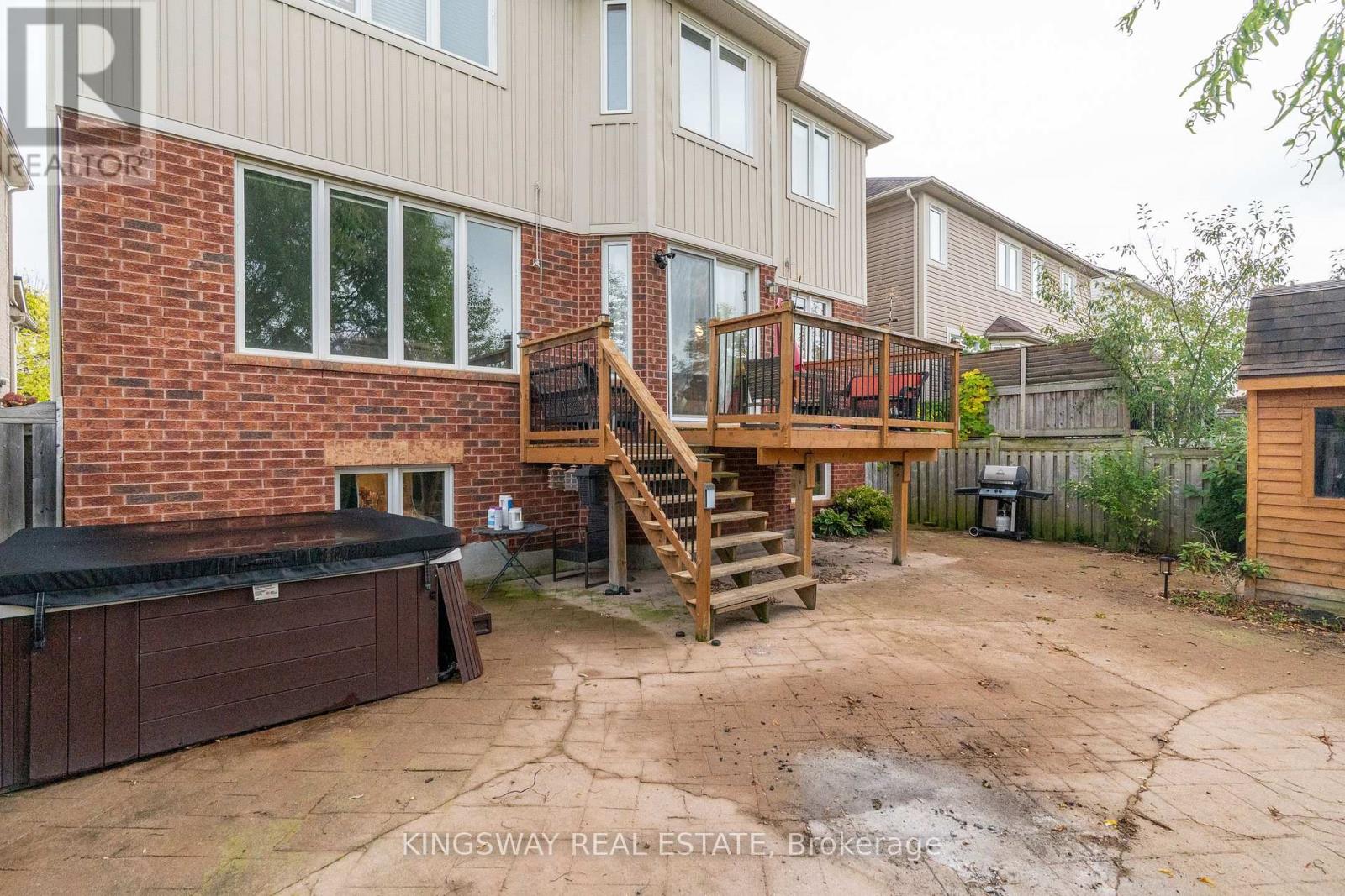 75 Chase Crescent, Cambridge, Ontario  N3C 0B3 - Photo 46 - X12456495