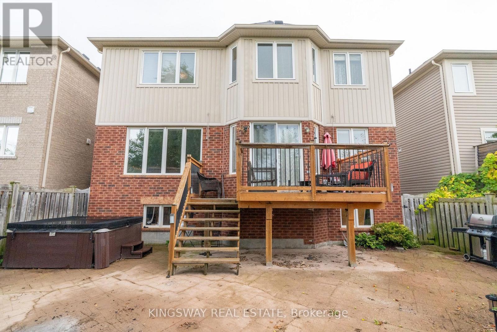 75 Chase Crescent, Cambridge, Ontario  N3C 0B3 - Photo 47 - X12456495