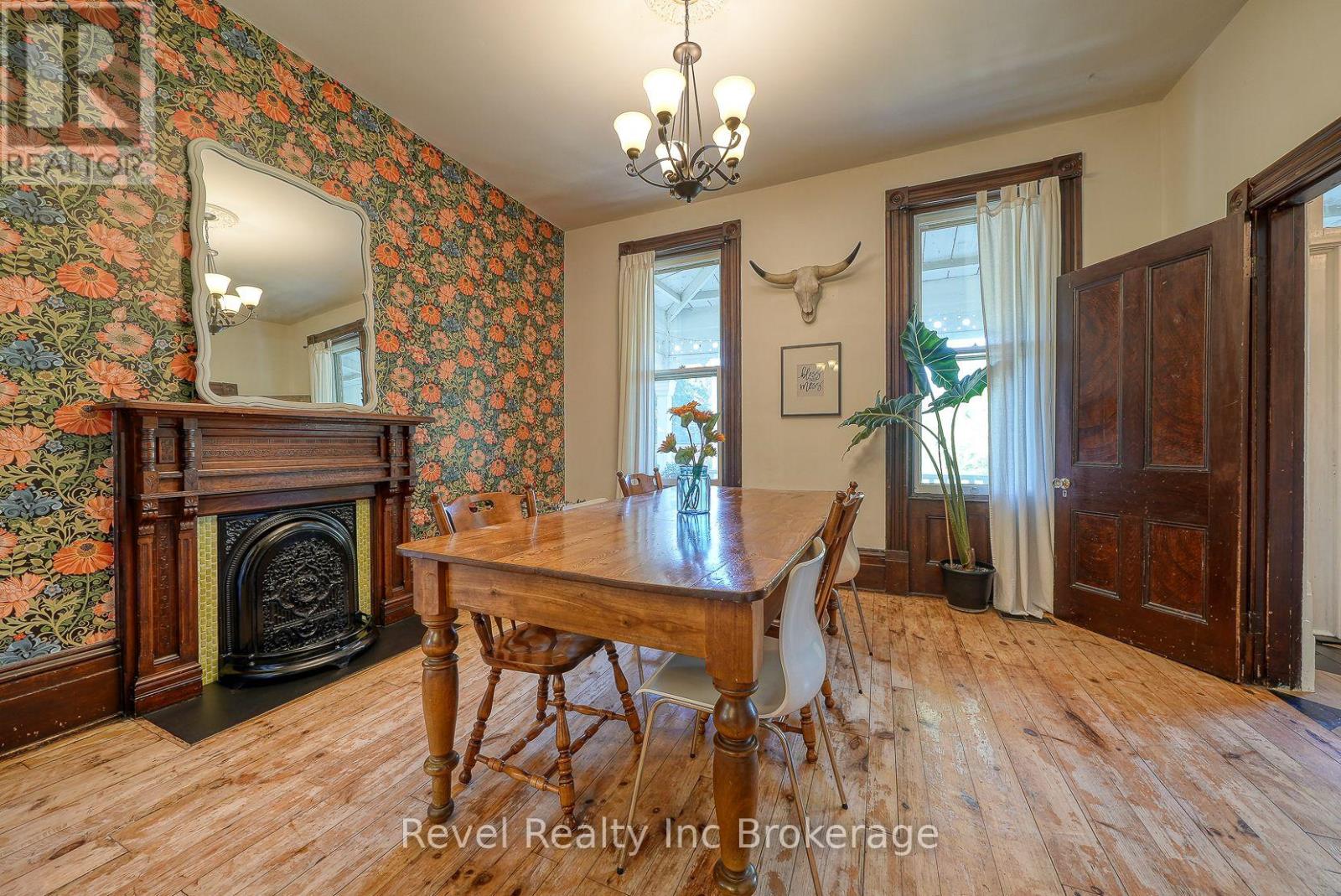 70 Oxford Street, Woodstock, Ontario  N4S 6A5 - Photo 12 - X12456568