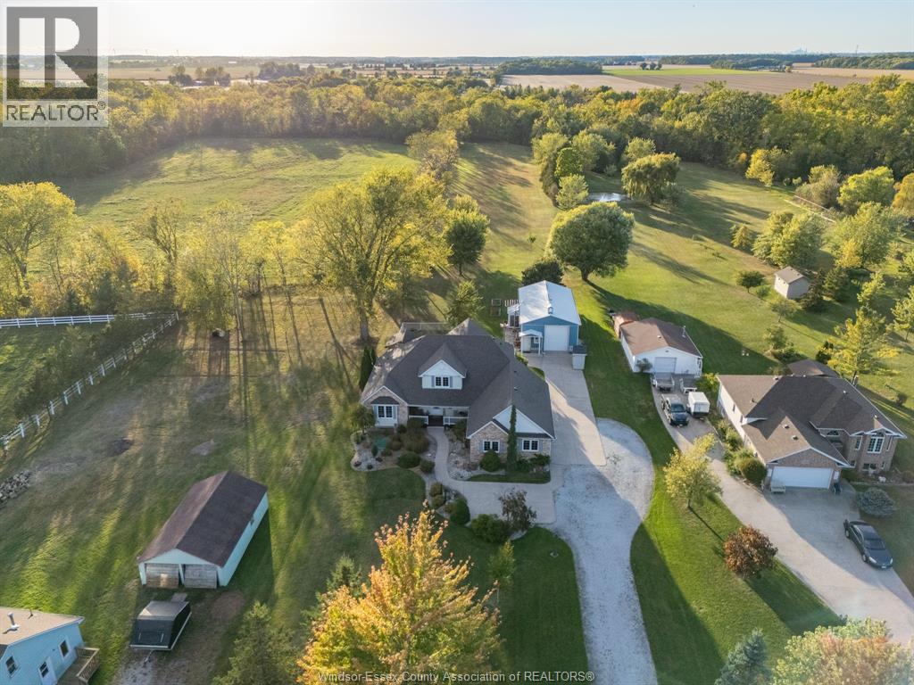 2115 County Rd 27, Lakeshore, Ontario  N0R 1V0 - Photo 2 - 25025873