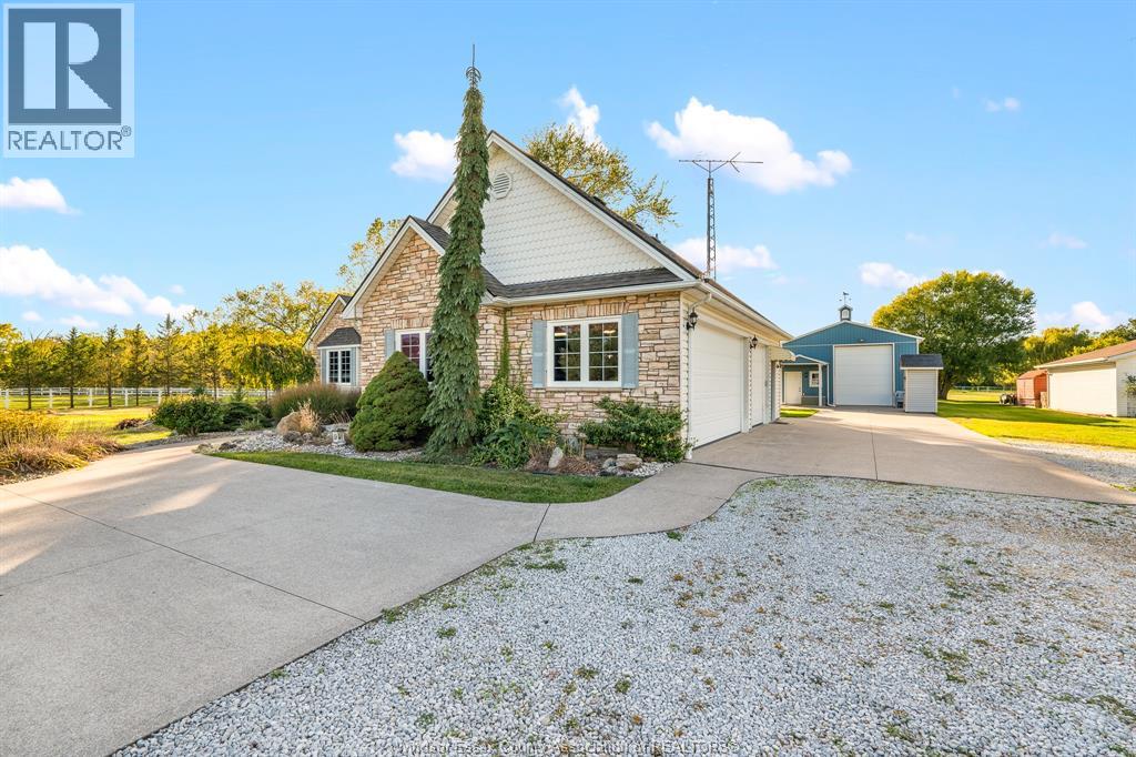 2115 County Rd 27, Lakeshore, Ontario  N0R 1V0 - Photo 4 - 25025873