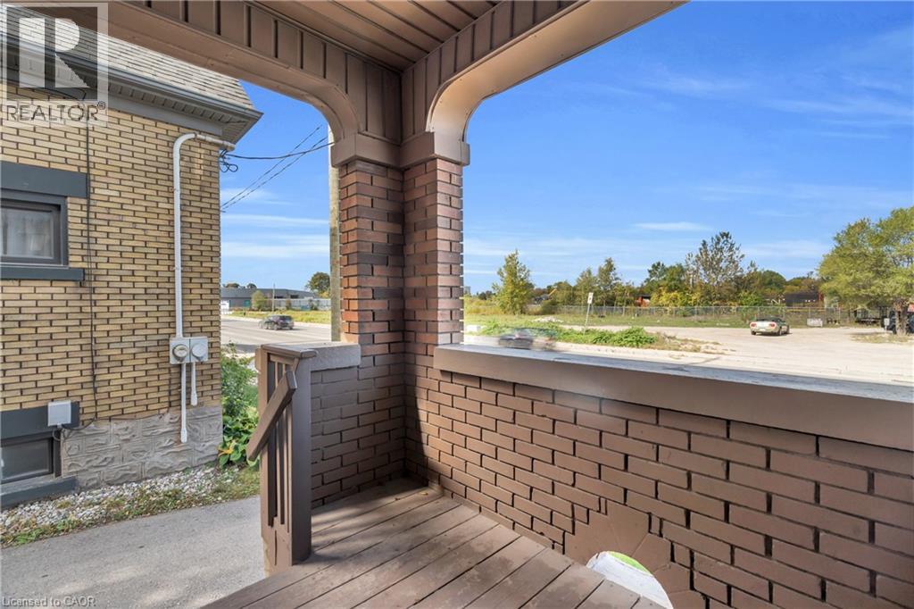 503 Victoria Street N Unit# 2, Kitchener, Ontario  N2H 5E7 - Photo 3 - 40778114