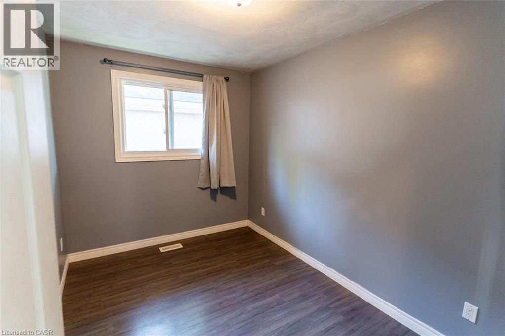 39 Evelyn Street, Brantford, Ontario  N3R 3G8 - Photo 17 - 40778036
