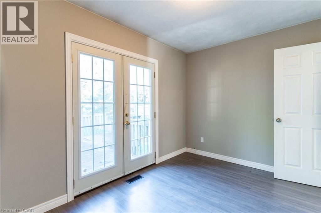 39 Evelyn Street, Brantford, Ontario  N3R 3G8 - Photo 18 - 40778036