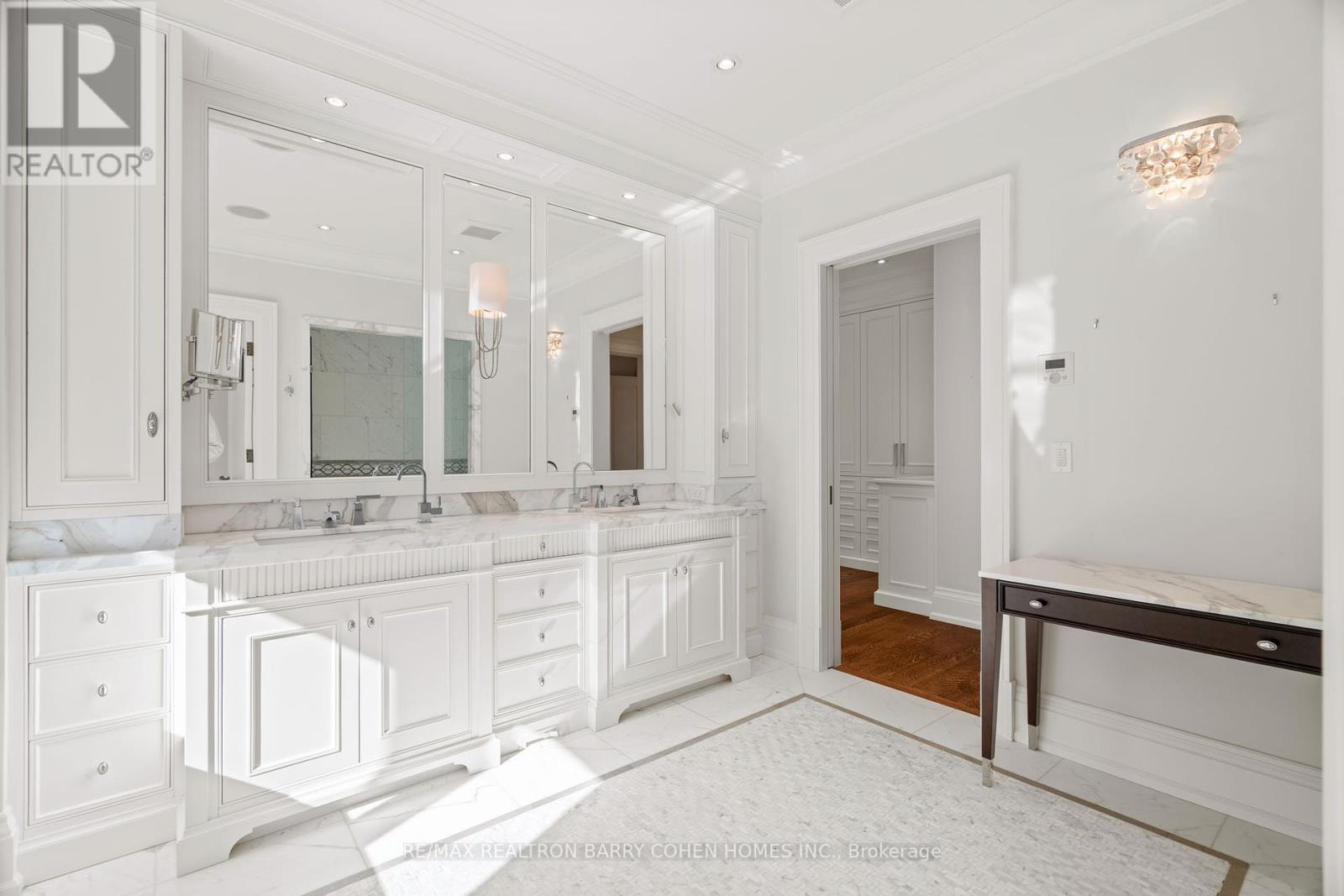 33 Blyth Hill Road, Toronto, Ontario  M4N 3L6 - Photo 19 - C12456501