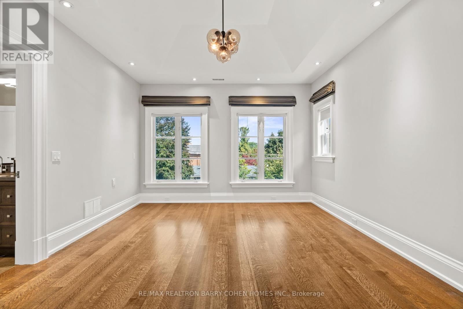 33 Blyth Hill Road, Toronto, Ontario  M4N 3L6 - Photo 24 - C12456501