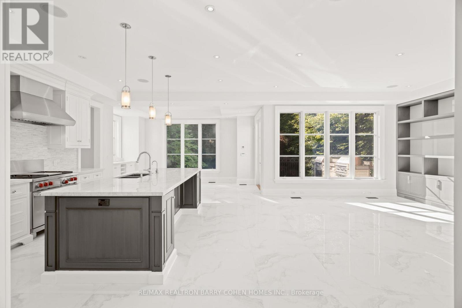 33 Blyth Hill Road, Toronto, Ontario  M4N 3L6 - Photo 9 - C12456501