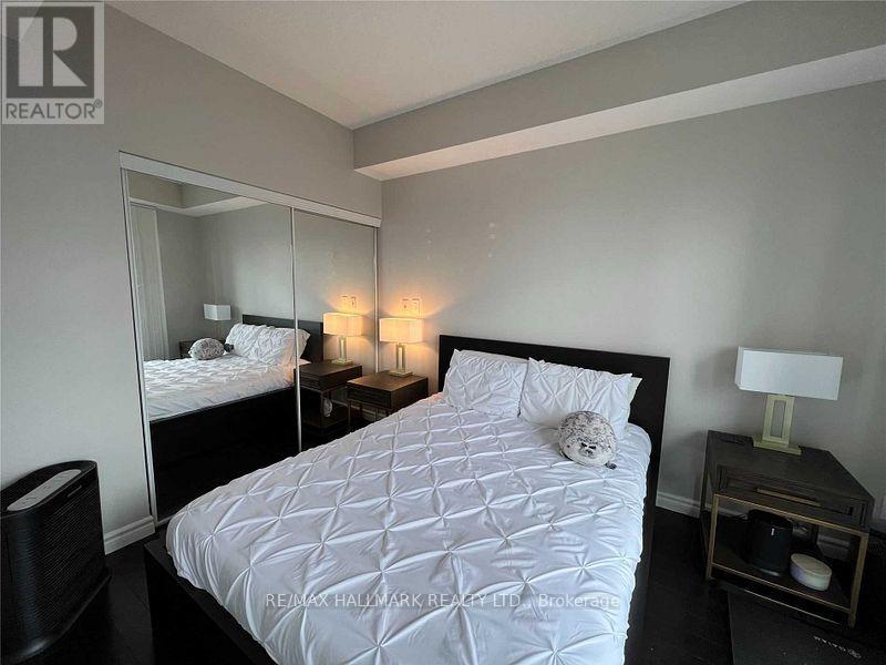 4809 - 65 Bremner Boulevard, Toronto, Ontario  M5J 0A7 - Photo 5 - C12456624