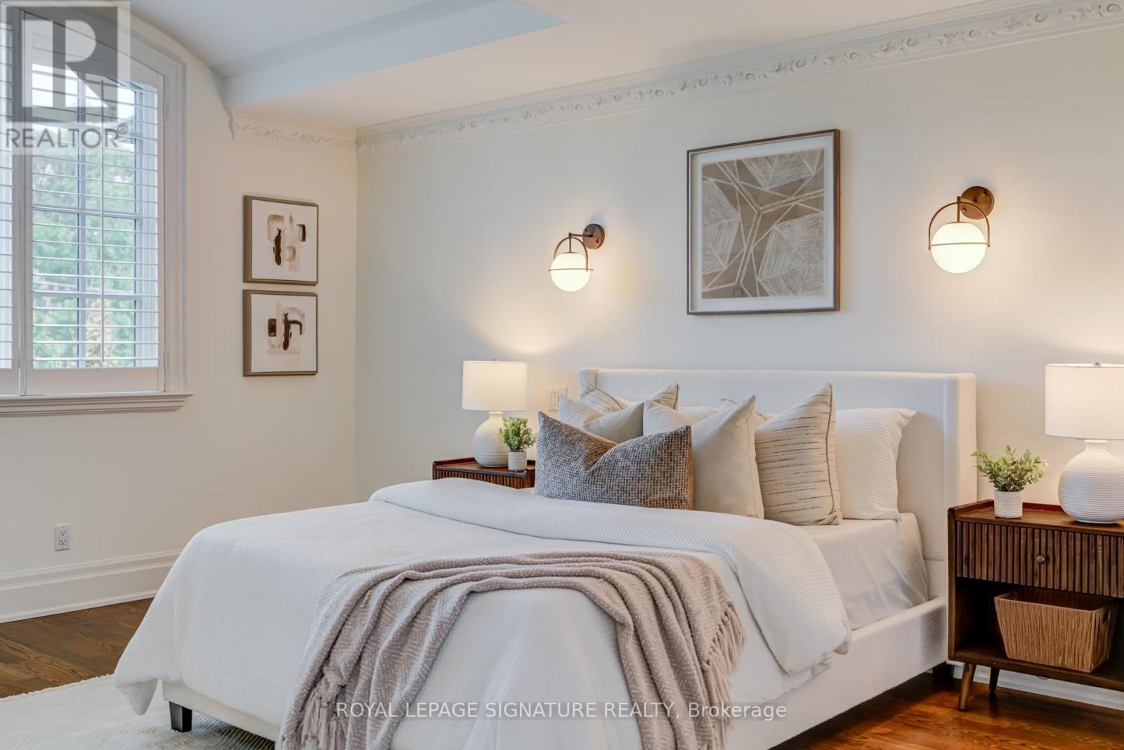 125 Joicey Boulevard, Toronto, Ontario  M5M 2T8 - Photo 13 - C12456654