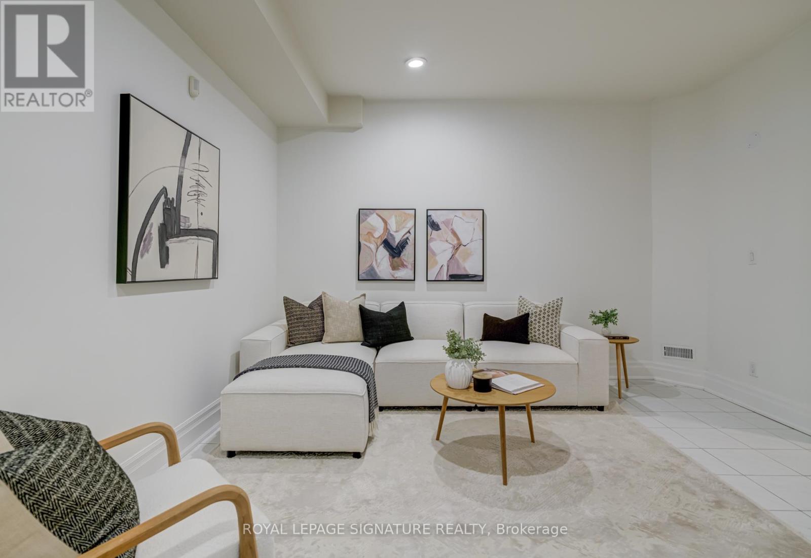 125 Joicey Boulevard, Toronto, Ontario  M5M 2T8 - Photo 22 - C12456654