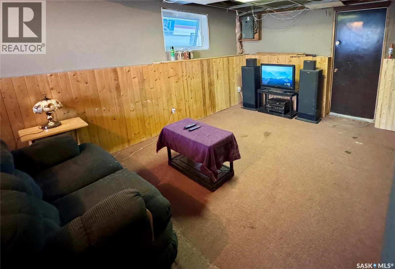 1215 Athabasca Street W, Moose Jaw, Saskatchewan  S6H 6C7 - Photo 13 - SK020624