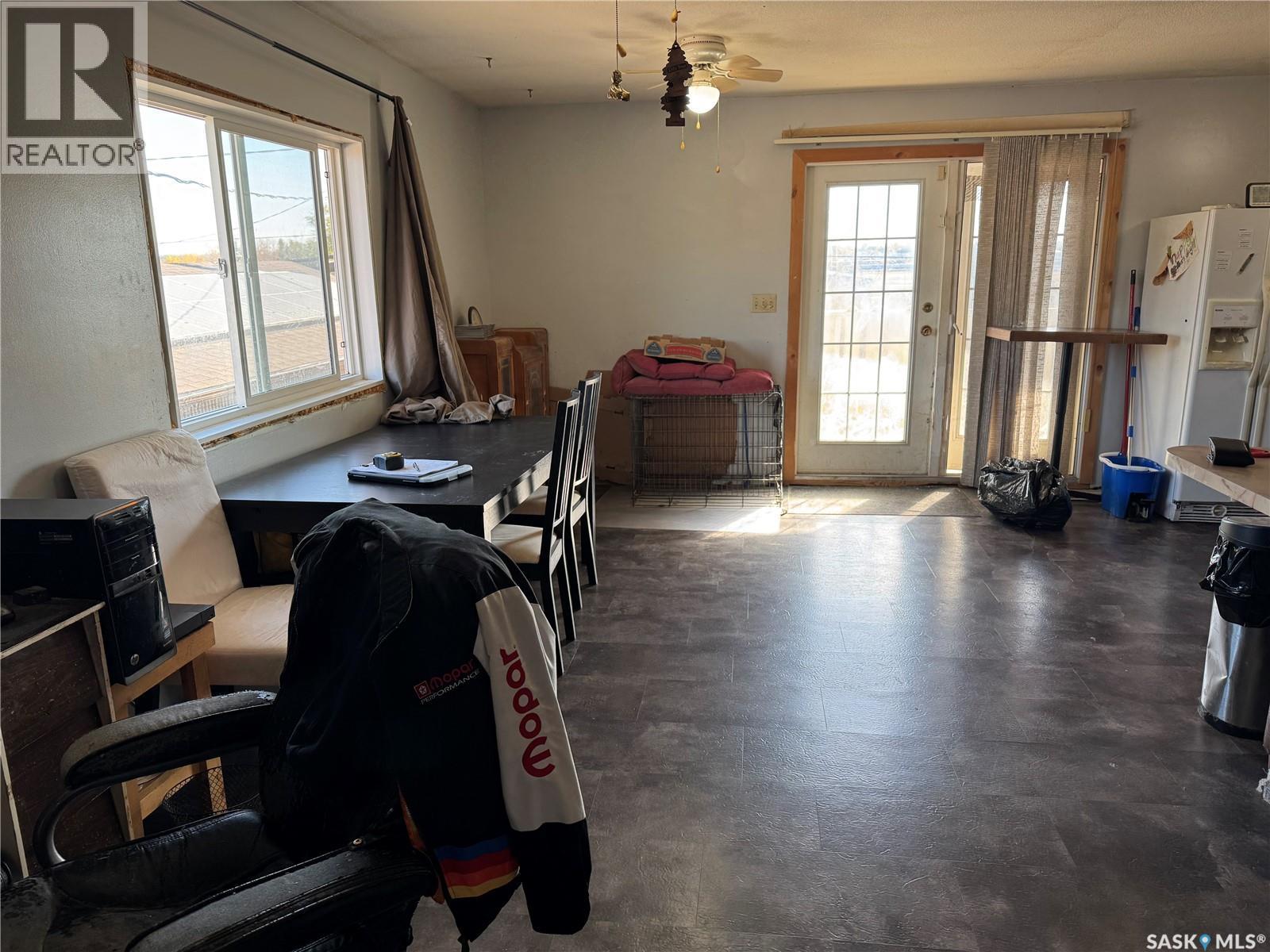 1215 Athabasca Street W, Moose Jaw, Saskatchewan  S6H 6C7 - Photo 4 - SK020624