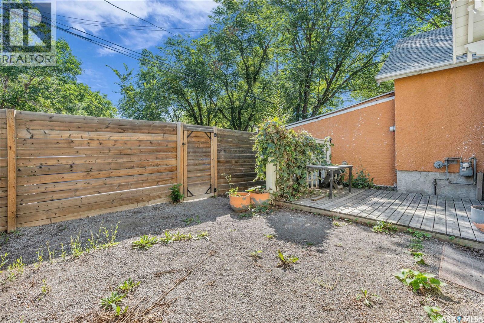 2275 Quebec Street, Regina, Saskatchewan  S4P 1K3 - Photo 27 - SK020602