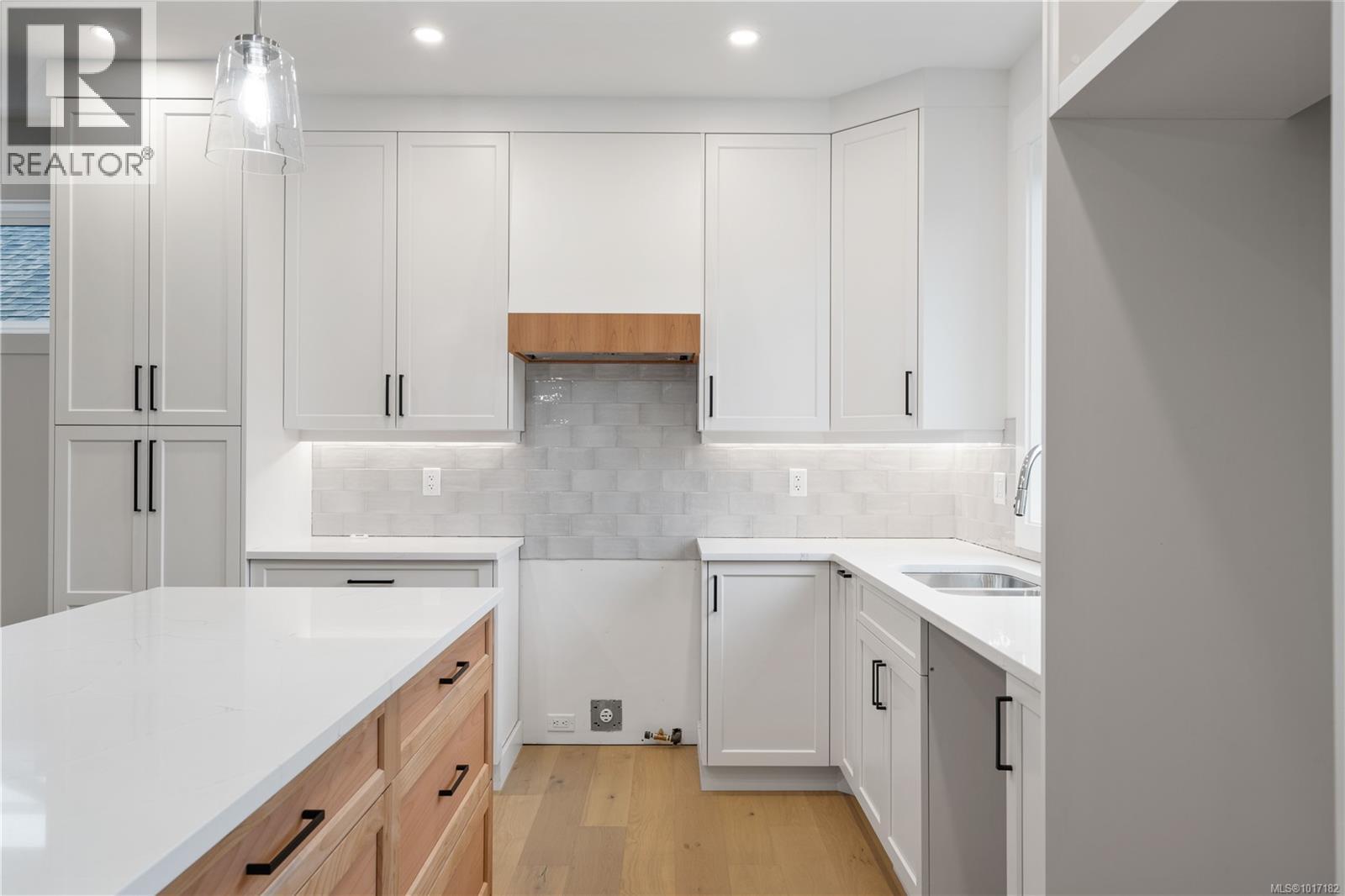 1037 Rozzano Pl, Ladysmith, British Columbia  V9G 1P8 - Photo 9 - 1017182