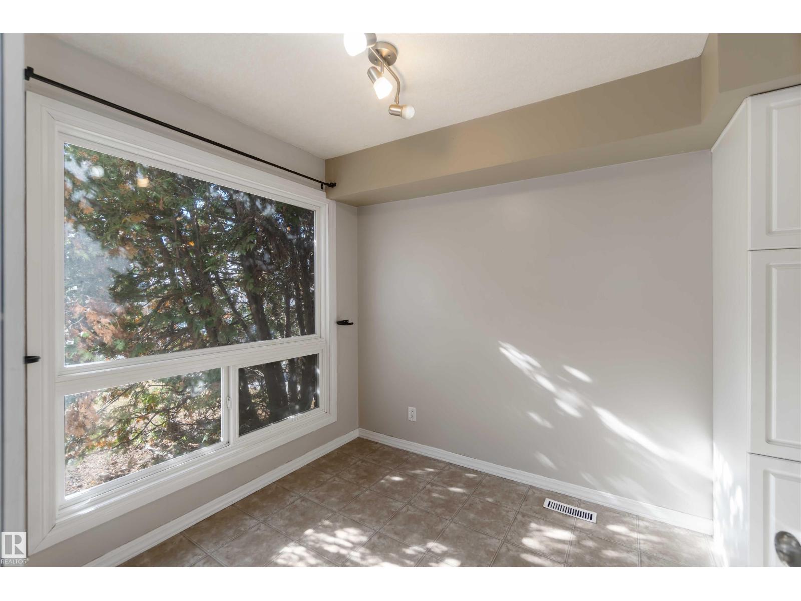 324 Grandin Vg, St. Albert, Alberta  T8N 2R6 - Photo 5 - E4461538