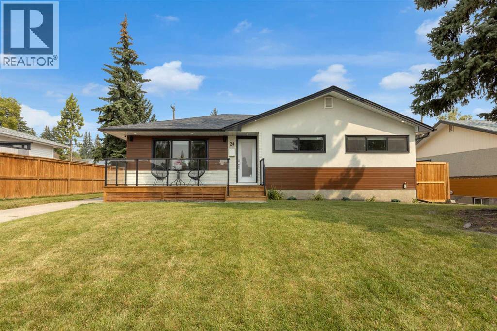 24 Canyon Drive Nw, Calgary, Alberta  T2L 0R3 - Photo 1 - A2253401