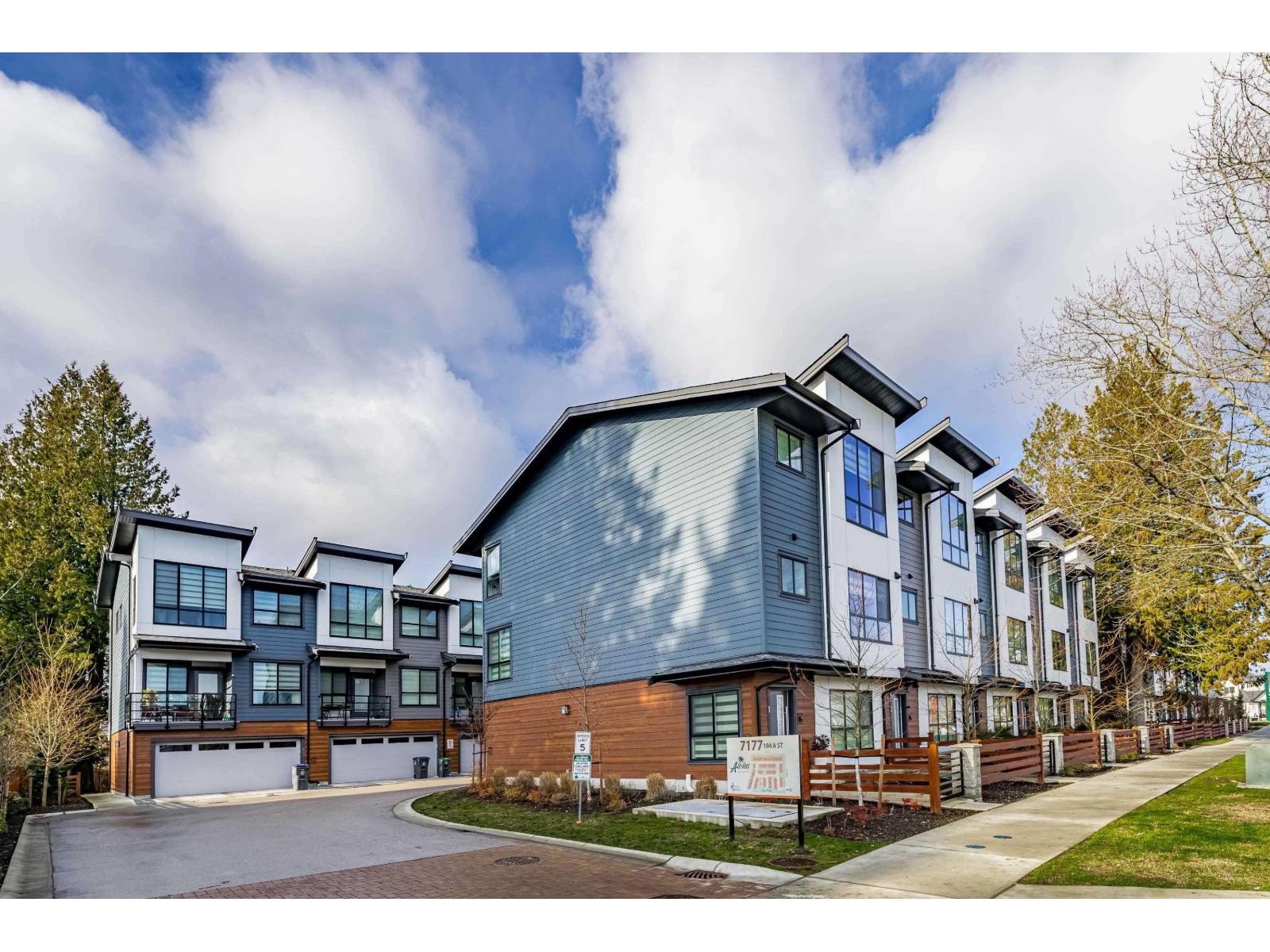 71 7177 194a Street, Surrey, British Columbia  V4N 6V6 - Photo 1 - R3052477