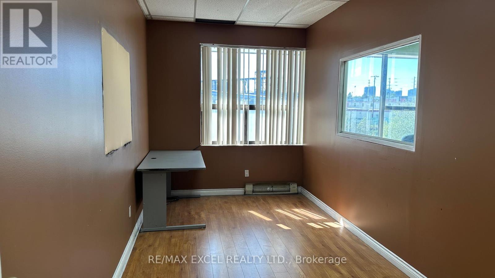 208 - 55 Nugget Avenue, Toronto, Ontario  M1S 3L1 - Photo 3 - E12456542