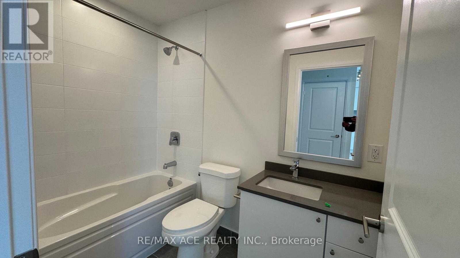 210 - 3260 Sheppard Avenue E, Toronto, Ontario  M1T 3K3 - Photo 14 - E12456643