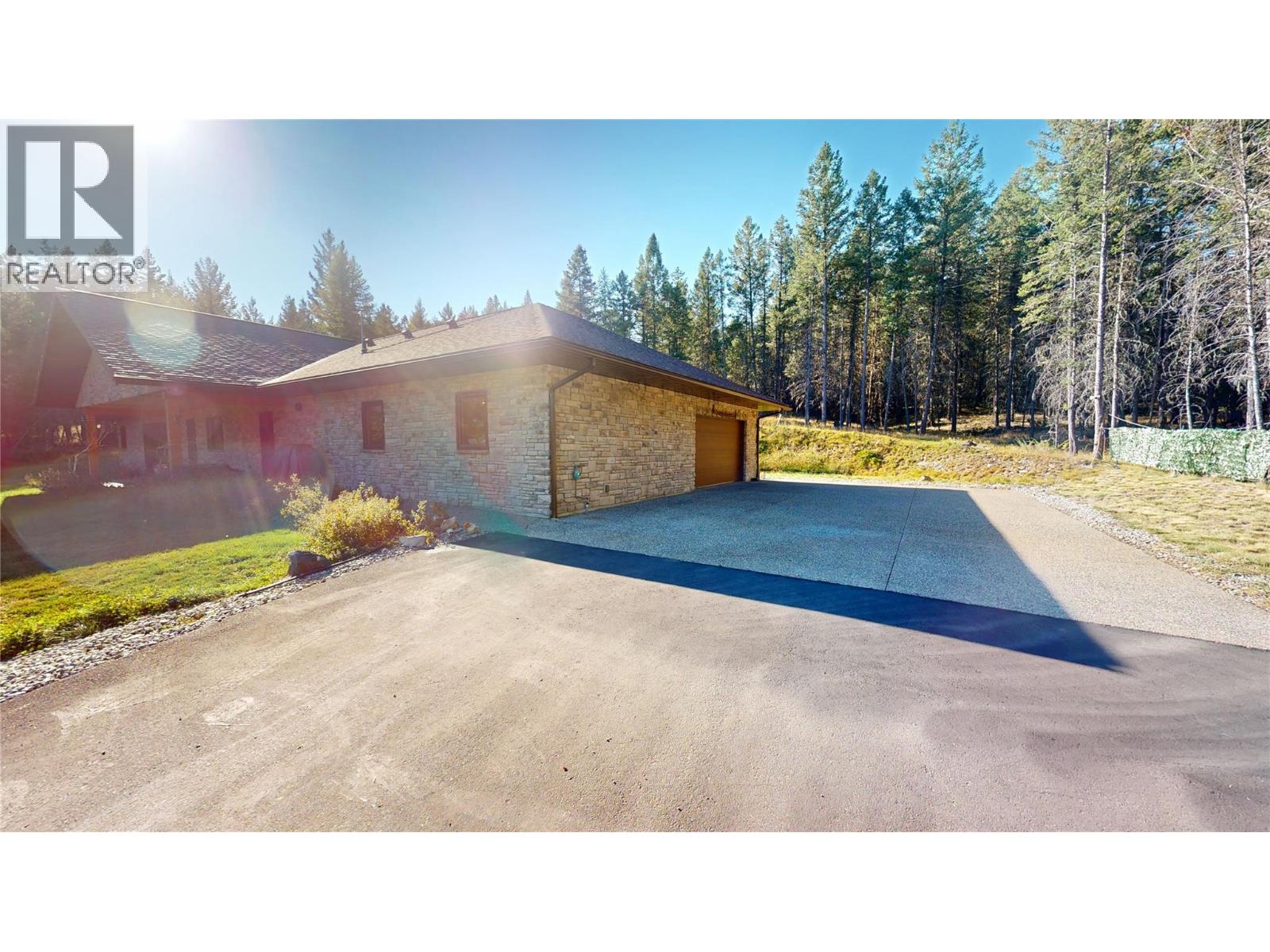4427 Ferguson Road, Wardner, British Columbia  V0B 2J0 - Photo 28 - 10365544
