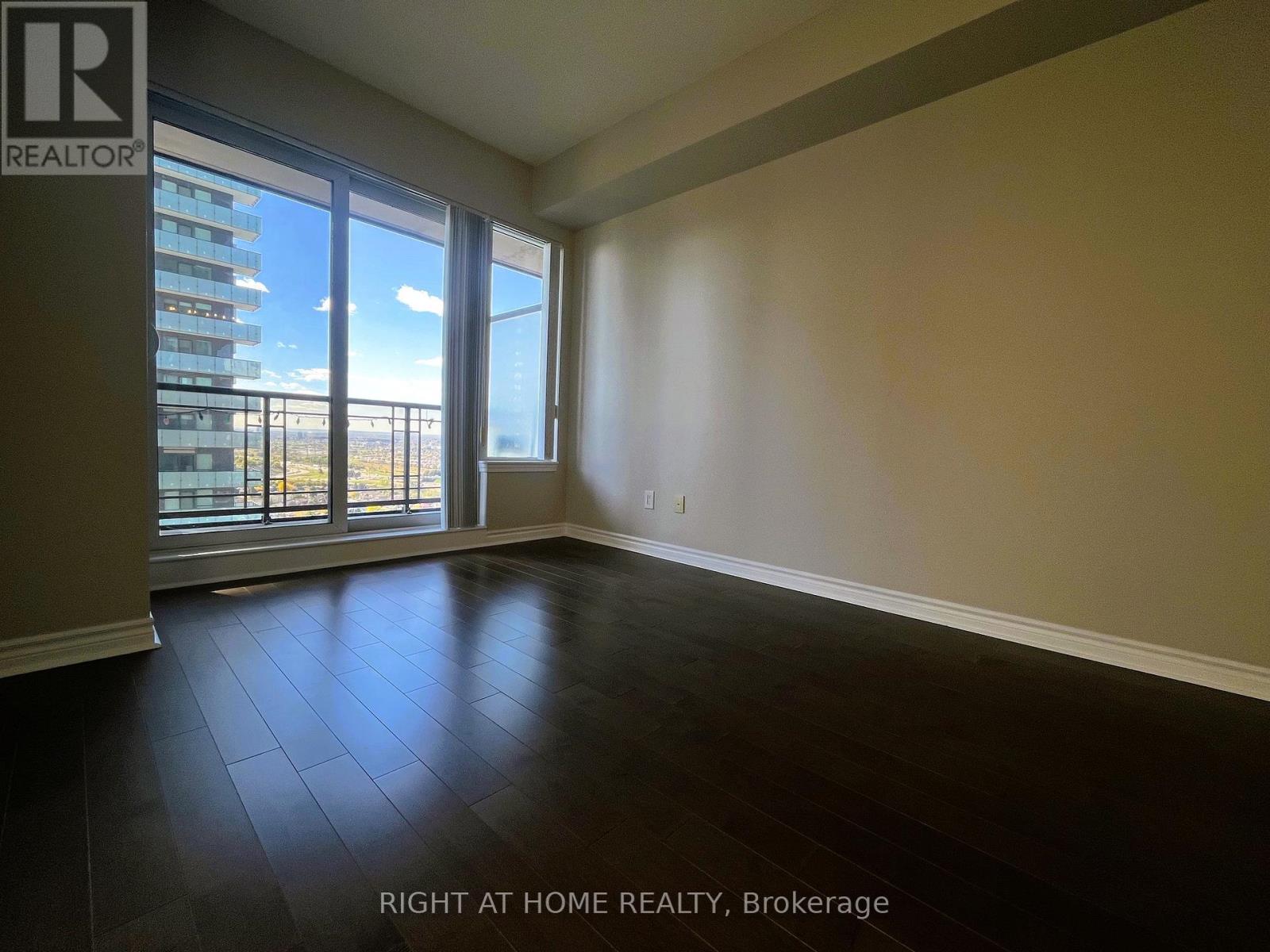 2709 - 385 Prince Of Wales Drive, Mississauga, Ontario  L5B 0C6 - Photo 6 - W12402904