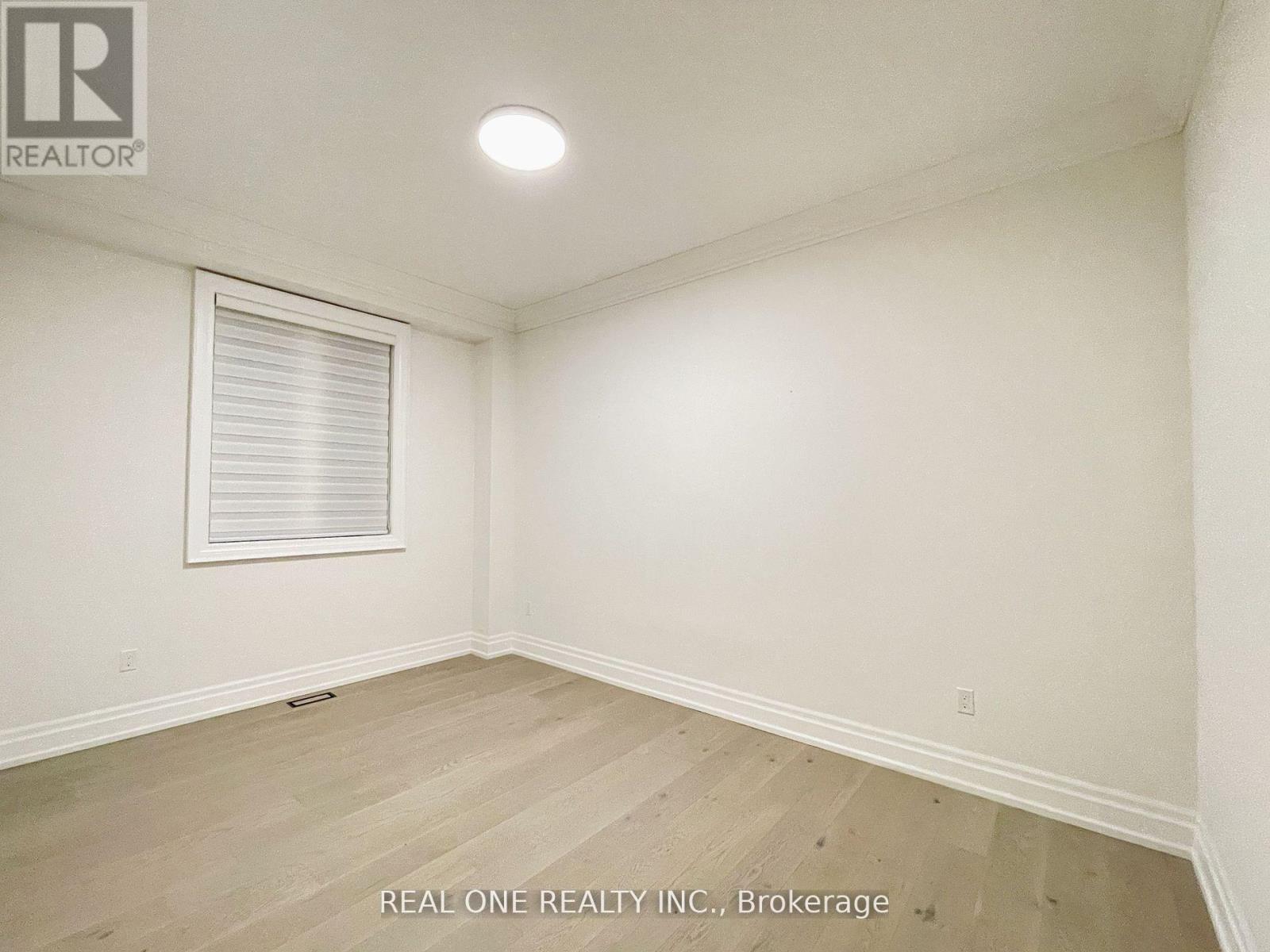 46 Hughson Drive, Markham, Ontario  L3R 2T8 - Photo 36 - N12456516