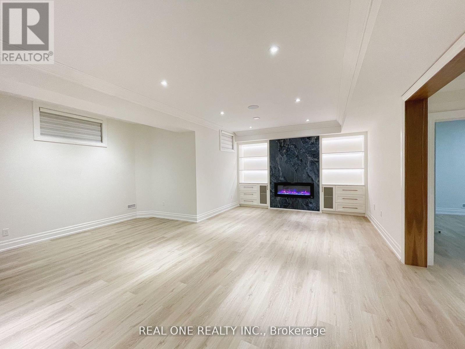 46 Hughson Drive, Markham, Ontario  L3R 2T8 - Photo 41 - N12456516