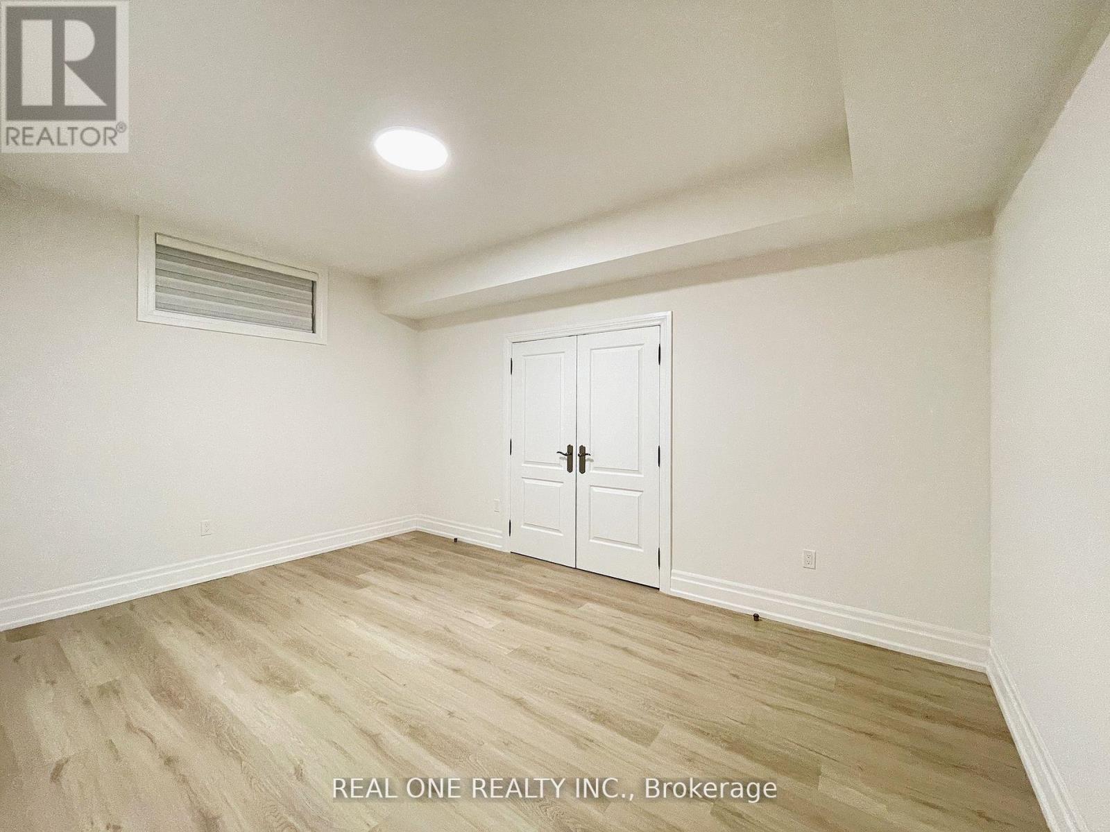 46 Hughson Drive, Markham, Ontario  L3R 2T8 - Photo 45 - N12456516