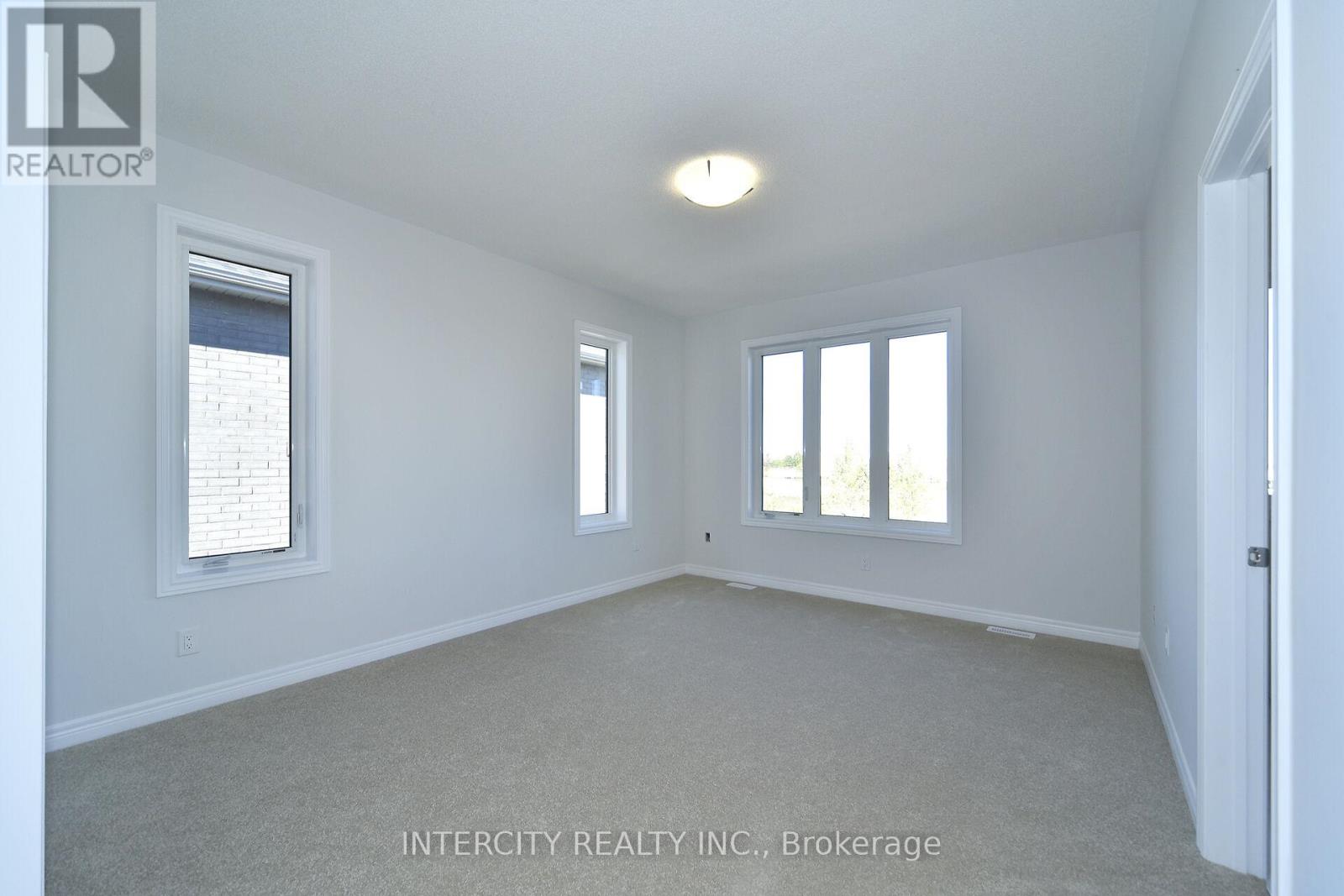 158 Mumbai Drive, Markham, Ontario  L3S 3K5 - Photo 20 - N12456530