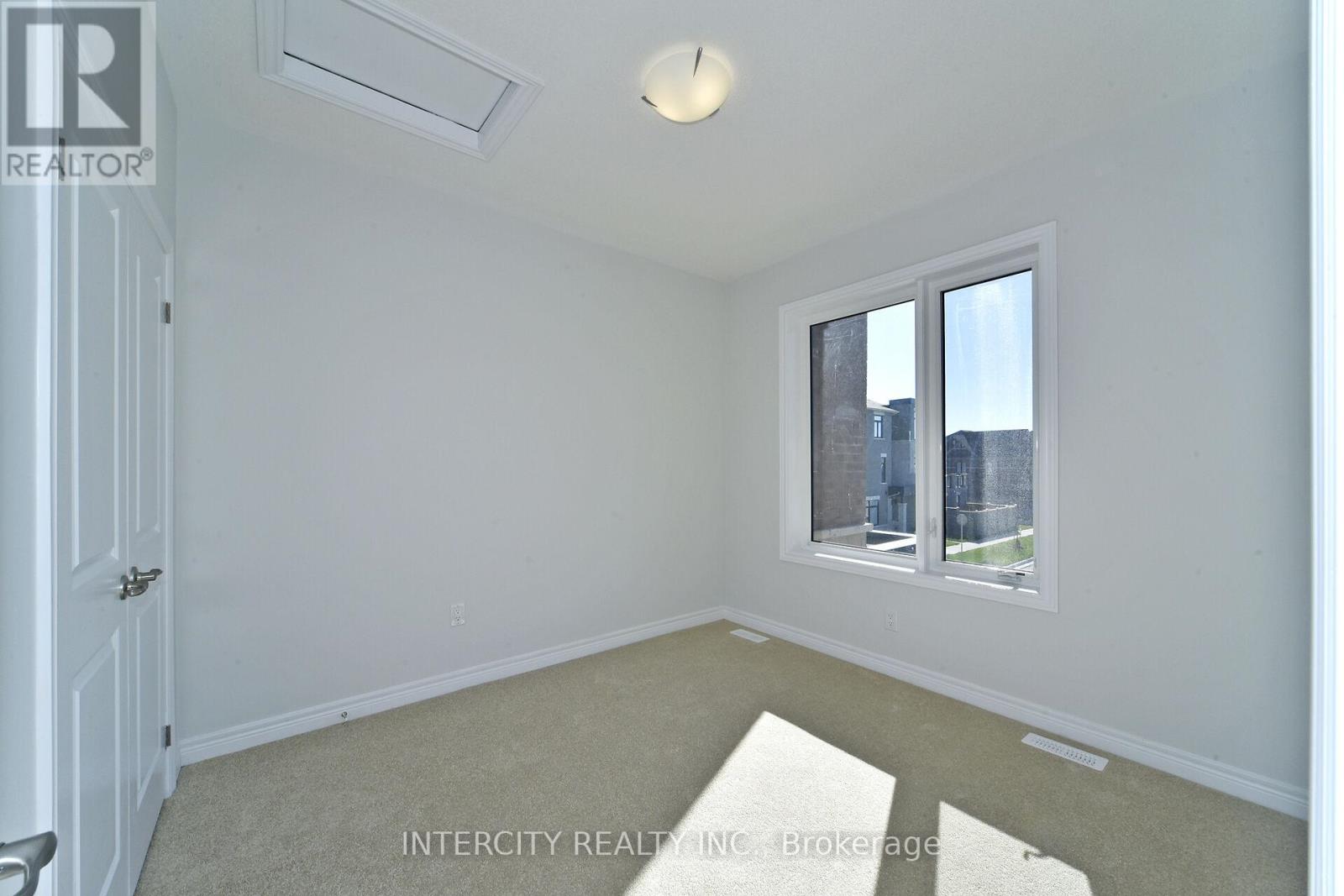 158 Mumbai Drive, Markham, Ontario  L3S 3K5 - Photo 27 - N12456530