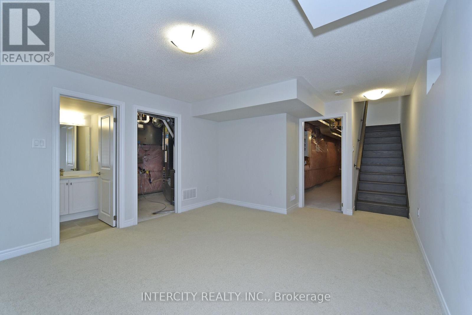 158 Mumbai Drive, Markham, Ontario  L3S 3K5 - Photo 31 - N12456530