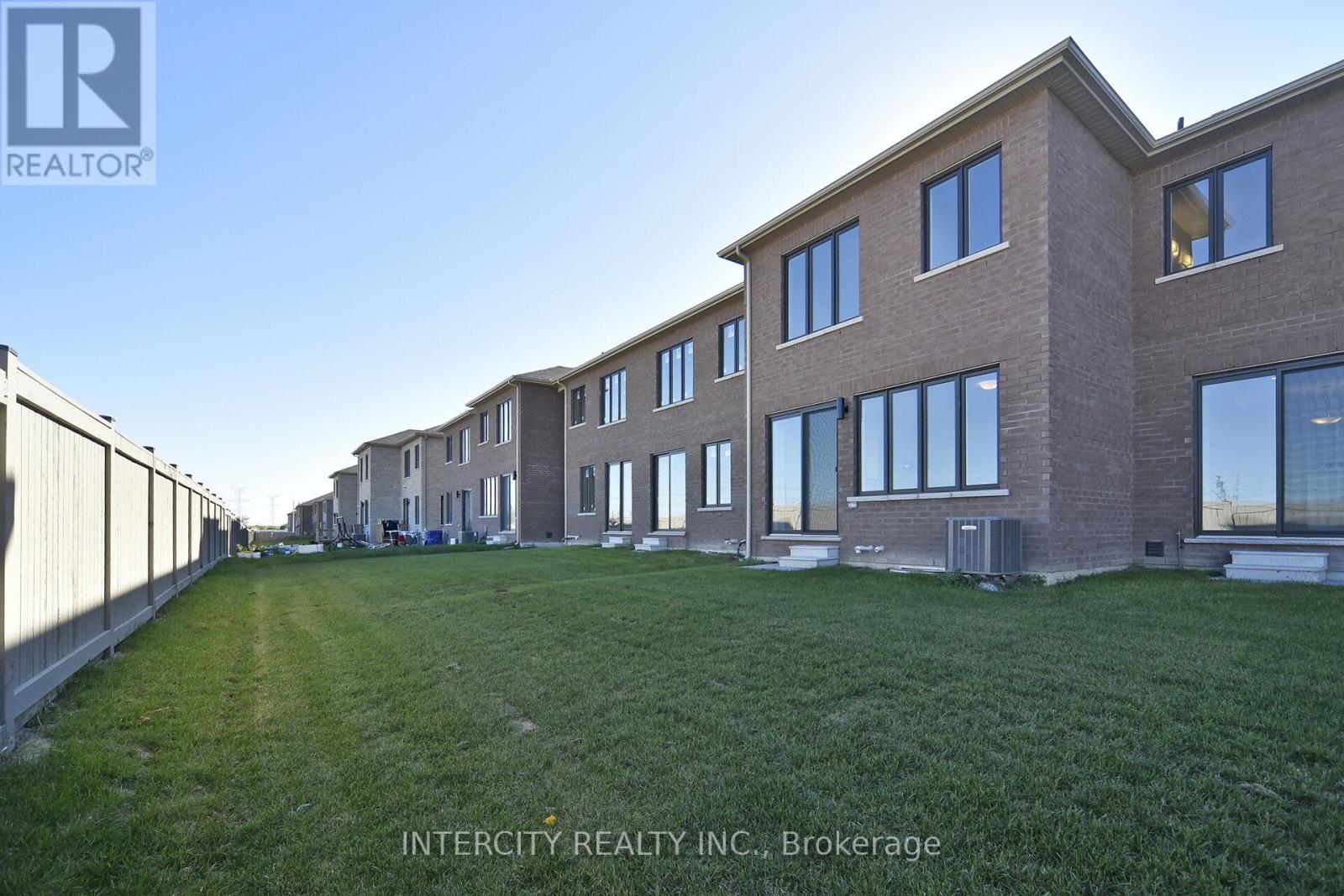 160 Mumbai Drive, Markham, Ontario  L3S 3K5 - Photo 37 - N12456536