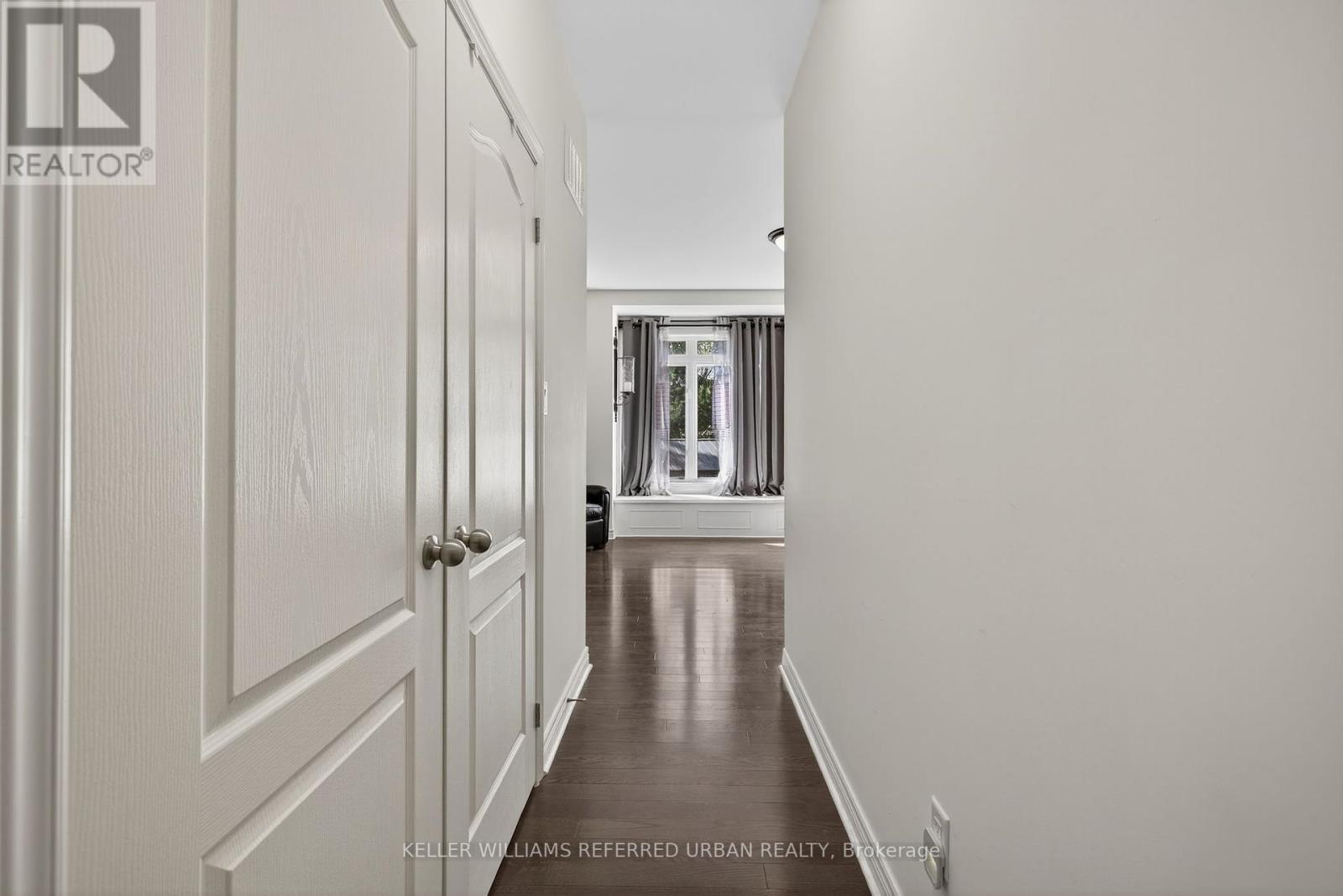 26 Waterton Way, Bradford West Gwillimbury, Ontario  L3Z 0R3 - Photo 18 - N12456556