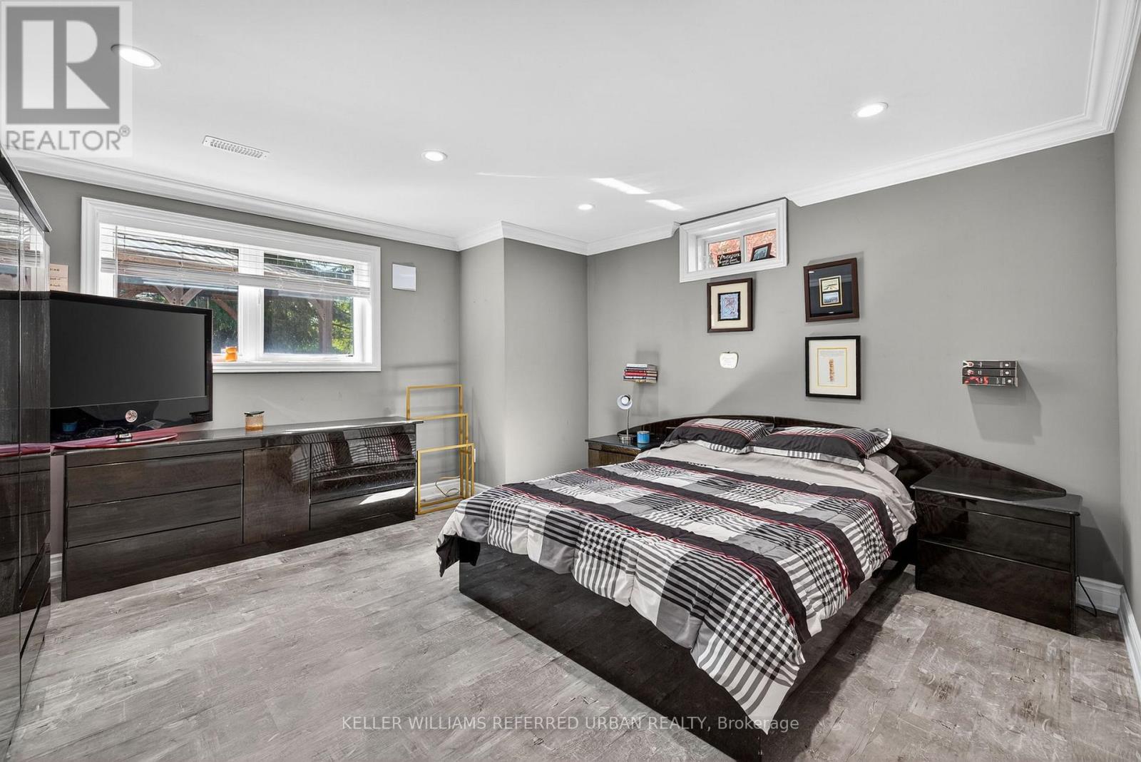 26 Waterton Way, Bradford West Gwillimbury, Ontario  L3Z 0R3 - Photo 34 - N12456556