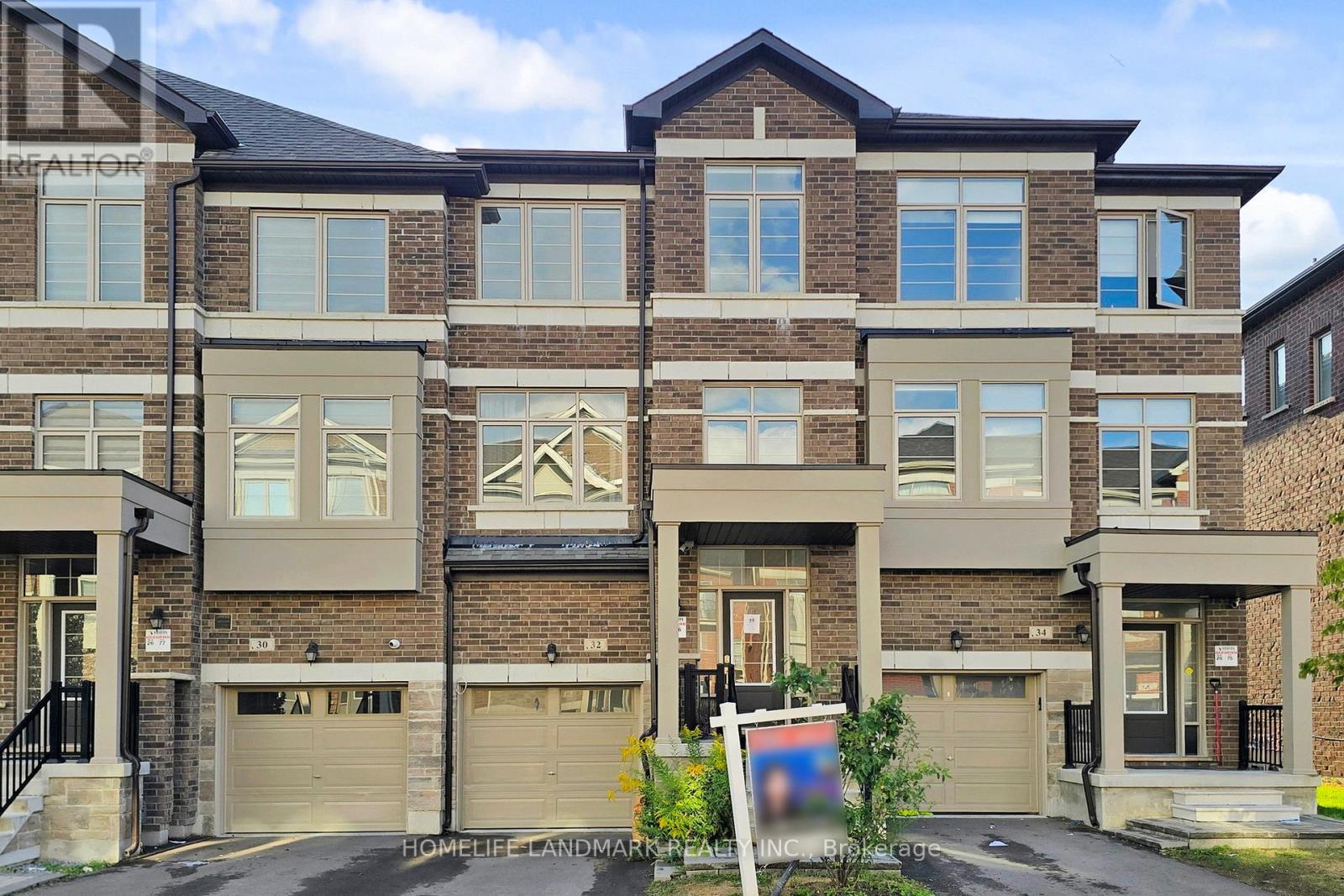32 Sissons Way, Markham, Ontario  L6B 1R2 - Photo 2 - N12456561