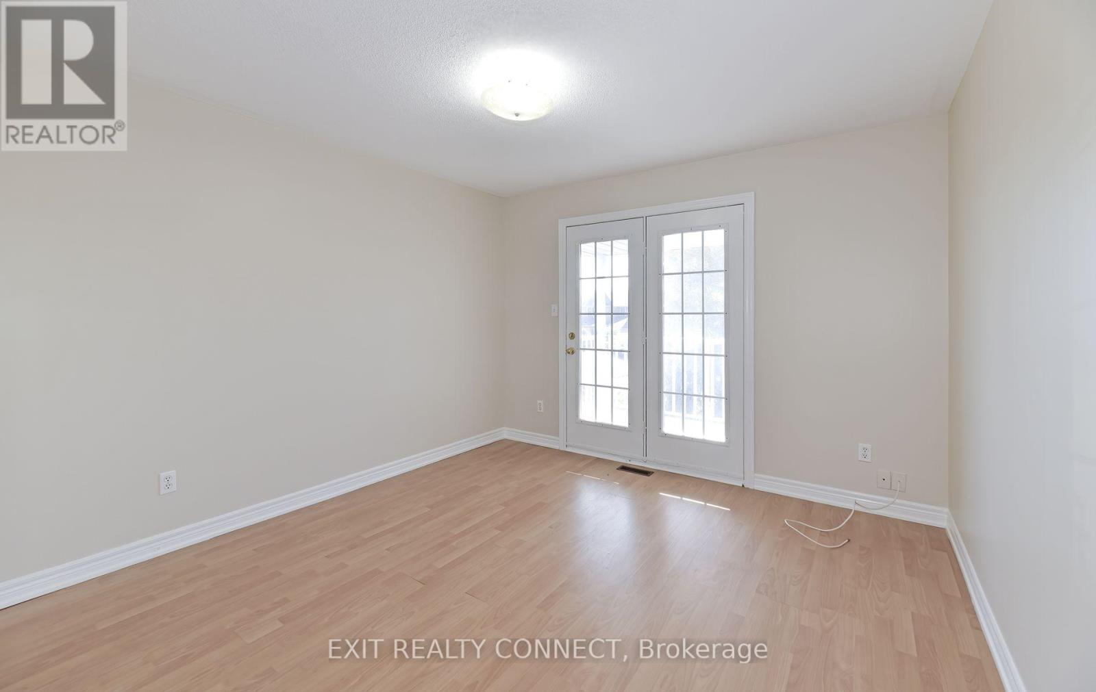 20 Rinaldo Road, Georgina, Ontario  L4P 3X9 - Photo 20 - N12456569